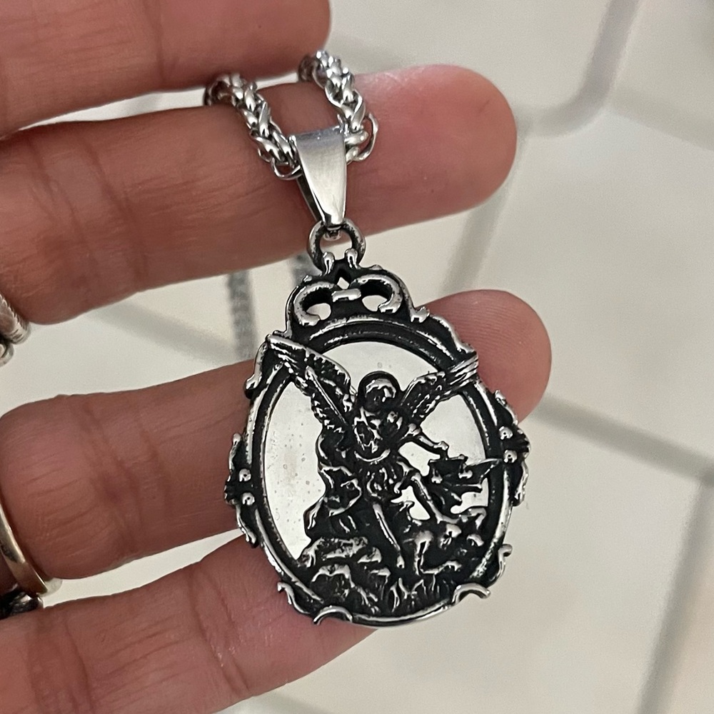 Handmade maille stainless steel necklace + st michael angel medal mirror charm - Picture 13 of 15